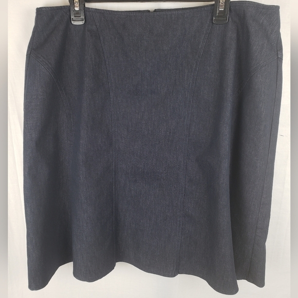 Fashion Bug Dark Washed Blue Jean Skirt Sz 18W - Picture 2 of 7